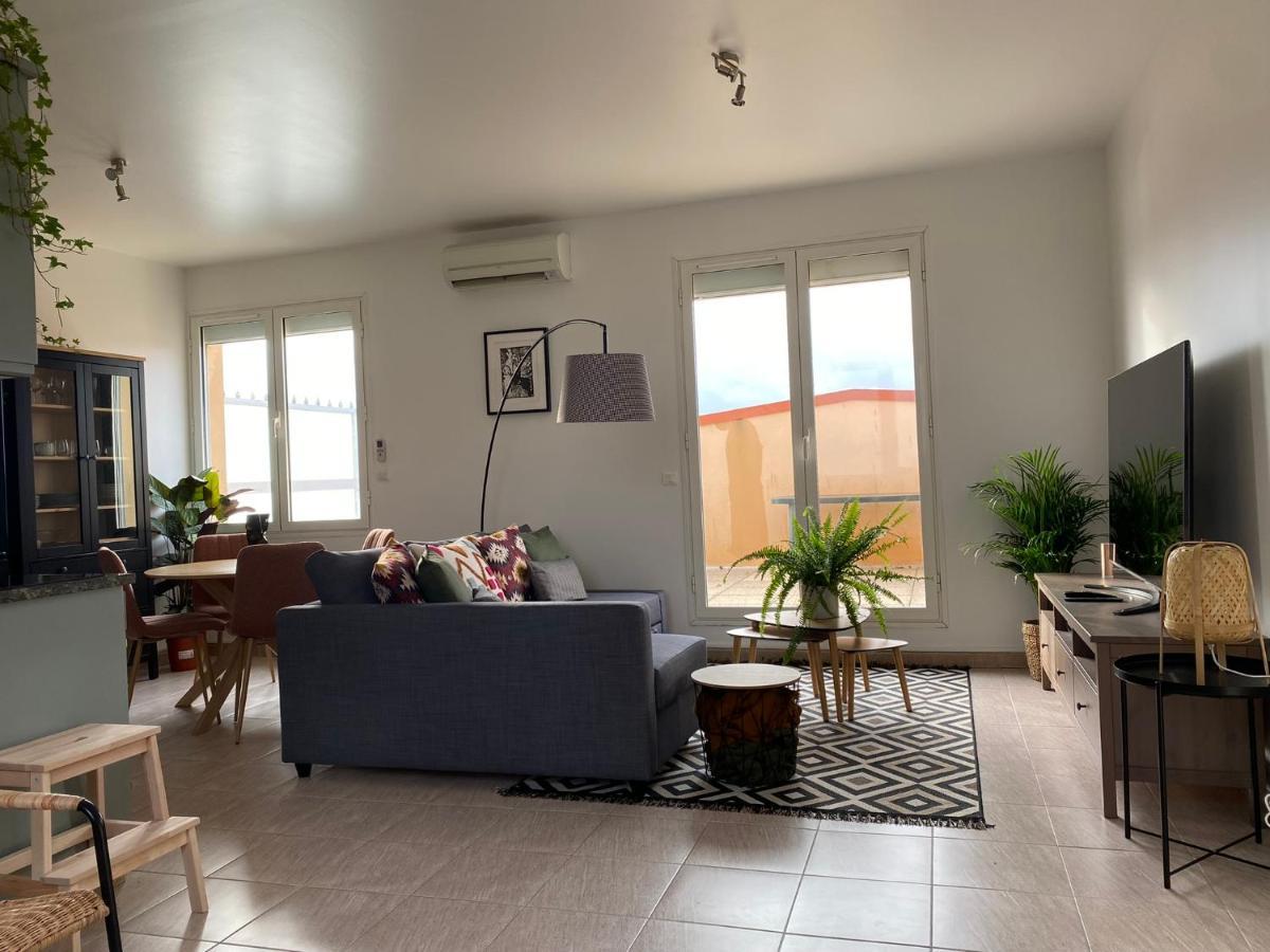 Appartement 2 Pieces De 44M² En Centre Ville Magny les Hameaux Bagian luar foto