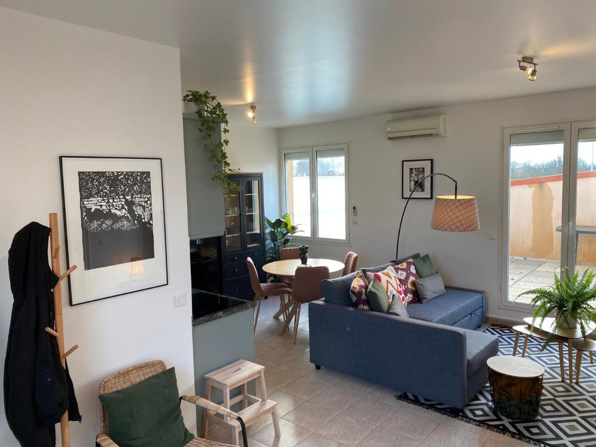 Appartement 2 Pieces De 44M² En Centre Ville Magny les Hameaux Bagian luar foto